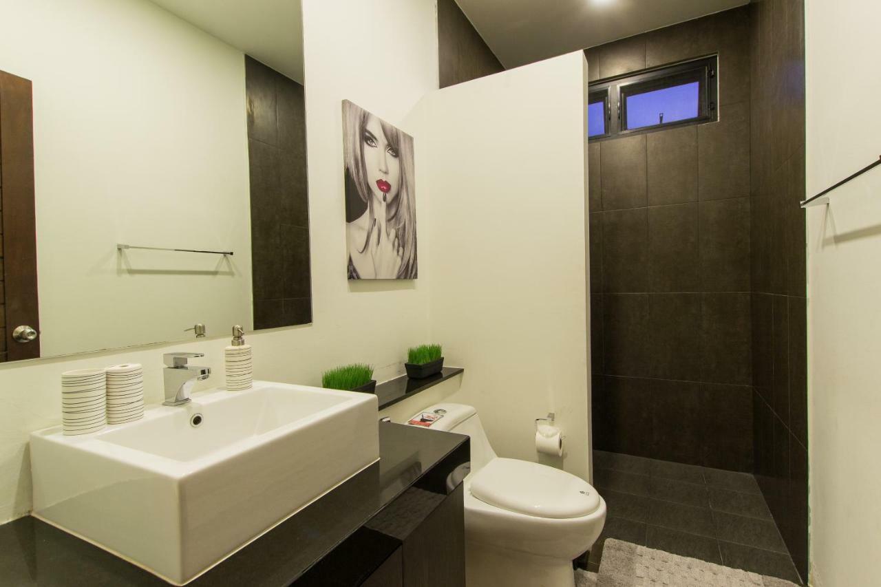 West Facing 3Br Boutique Pool Villa By Intira Villas Rawai 外观 照片